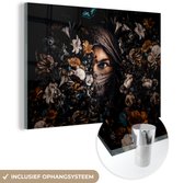 Peinture sur Verre - Femme - Foulard - Fleurs - Papillons - 120x80 cm - Peintures sur Verre Peintures - Photo sur Glas
