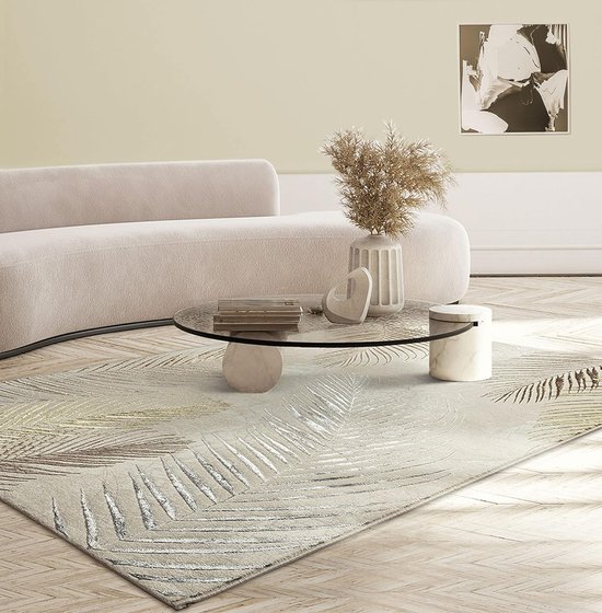 le tapis Tapis Mila tapis de salon moderne, élégant tapis de salon brillant à poils courts en crème avec motif de plumes d'argent doré, tapis 80 x 300 cm