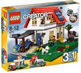 LEGO Creator House avec abri d'auto - 5771