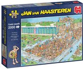Bol.com Jan van Haasteren Bomvol Bad puzzel - 2000 stukjes aanbieding