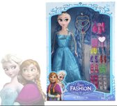 Speelgoed Elsa - Tekenfilm Poppen Set - Speelgoed Meisjes Vanaf 4 jaar - Elsa - 30CM