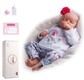 Reborn baby pop 'Katie' - 50 cm - Meisje met pyjama en speen - Soft vinyl - Levensechte babypop - In geschenkdoos